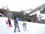 Pár fotek ze ZÁKLADNÍHO KURZU SKIALPINISMU, Sobotní prašanový náhul si všichni užili dosytosti. Nekutečná radost z yžování na nedotčených svazích, prostě úlet! Nedělní lavinový blok byl díky sněhovému masakru opravdu prvotřídní! Škoda jen toho - fotografie 12
