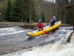 RAFTING A YUKONY NA JIZEŘE, V sobotu i v neděli příjemná voda... Děkujeme Krakonoši! - fotografie 91