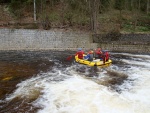 RAFTING A YUKONY NA JIZEŘE, V sobotu i v neděli příjemná voda... Děkujeme Krakonoši! - fotografie 122