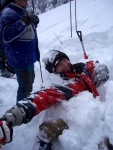 Pár fotek ze Základního kurzu SKIALPINISMU, Konečně jsou opět skvělé podmínky pro tento nádherný sport: spousty prašanu, drobné sněžení, týmová pohoda, výborné podmínky pro lavinový blok, no prostě luxus! A to osobní zlepšení u všech při jízdě - fotografie 96