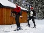 PÁR FOTEK ZE ZÁKLADNÍHO KURZU SKIALPINISMU, Tak takhle má vypadat pravá zima. Parádní podmínky v parádní partě. Takže tu máme zase 9 nových skialpinistů.. - fotografie 40