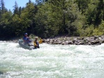 RAFTING NA SKV�L� SALZE, ڞasn� voda a je�t� lep�� po�as�... Nen� co dodat, to se mus� za��t!. - fotografie 607