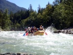 RAFTING NA SKV�L� SALZE, ڞasn� voda a je�t� lep�� po�as�... Nen� co dodat, to se mus� za��t!. - fotografie 611