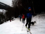 Základní KURZ SKIALPINISMU, Počasí vypadalo strašli, ale nakonec se z toho vyvinula nádherná akcička s parádním počasím. Nedělní krusta, byla pěně hustá.. - fotografie 5