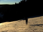 SKIALPINISTICKÝ VÍKEND V KORKONOŠÍCH, Výborná parta, náročný program a nakonec i výborné počasí. A sníh prověřil všechny lyžaře :-) - fotografie 98