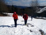 Základní kurz skialpinismu, Záverečný kurz této zimní sezony proběhl. Sněhu je již méně a tak i program tomu byl přizpůsoben. Na náladě to však určitě nebylo vidět a všichni jsme si tento jarní kurz parádně užili. Slunečná neděl - fotografie 10
