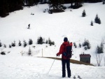 Základní kurz skialpinismu, Záverečný kurz této zimní sezony proběhl. Sněhu je již méně a tak i program tomu byl přizpůsoben. Na náladě to však určitě nebylo vidět a všichni jsme si tento jarní kurz parádně užili. Slunečná neděl - fotografie 22