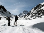 SILVRETTA - OPRAVDOVÝ SKIALPINISTICKÝ RÁJ - 2011, Čtyři dny ve sluncem zalitých horách. Pochvala všem účastníkům za pohodu a super výkony. Odpolední siesta byla vždy odměnou za ranní vstávání... - fotografie 21