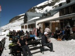SILVRETTA - OPRAVDOVÝ SKIALPINISTICKÝ RÁJ - 2011, Čtyři dny ve sluncem zalitých horách. Pochvala všem účastníkům za pohodu a super výkony. Odpolední siesta byla vždy odměnou za ranní vstávání... - fotografie 45