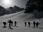 SILVRETTA - OPRAVDOVÝ SKIALPINISTICKÝ RÁJ - 2011, Čtyři dny ve sluncem zalitých horách. Pochvala všem účastníkům za pohodu a super výkony. Odpolední siesta byla vždy odměnou za ranní vstávání... - fotografie 212