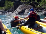 RAFTING EXPEDICE DO ALBÁNIE 2011, Daleká a exotická země nás opět přijala vlídně s překrásnou přírodou a dobrým počasím. Vodáckých zážitků bylo hojně, stejně jako gurmánských a cestovatelských. Příjemnou partu ještě vylepšila Danina k - fotografie 72