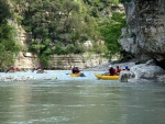 RAFTING EXPEDICE DO ALBÁNIE 2011, Daleká a exotická země nás opět přijala vlídně s překrásnou přírodou a dobrým počasím. Vodáckých zážitků bylo hojně, stejně jako gurmánských a cestovatelských. Příjemnou partu ještě vylepšila Danina k - fotografie 337