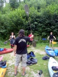 KAJAK KEMP SALZA 2010, Parádní posun v technice jízdy, skvělý počasí a rozmanitá voda. Všichni si to myslím užili dosytosti. - fotografie 7