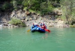 RAFTING V JULSKÝCH ALPÁCH KVĚTEN 2011, Tenhle výběr řek se opravdu povedl. Když na něj vyrazíte je potřeba mít trochu štěstí na vodu. Moc dobrá parta - to se dá jet cokoliv za jakýkoliv vody. - fotografie 8