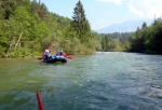 RAFTING V JULSKÝCH ALPÁCH KVĚTEN 2011, Tenhle výběr řek se opravdu povedl. Když na něj vyrazíte je potřeba mít trochu štěstí na vodu. Moc dobrá parta - to se dá jet cokoliv za jakýkoliv vody. - fotografie 14