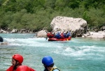 RAFTING V JULSKÝCH ALPÁCH KVĚTEN 2011, Tenhle výběr řek se opravdu povedl. Když na něj vyrazíte je potřeba mít trochu štěstí na vodu. Moc dobrá parta - to se dá jet cokoliv za jakýkoliv vody. - fotografie 49