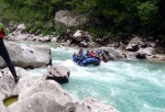 RAFTING V JULSKÝCH ALPÁCH KVĚTEN 2011, Tenhle výběr řek se opravdu povedl. Když na něj vyrazíte je potřeba mít trochu štěstí na vodu. Moc dobrá parta - to se dá jet cokoliv za jakýkoliv vody. - fotografie 52