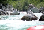 RAFTING V JULSKÝCH ALPÁCH KVĚTEN 2011, Tenhle výběr řek se opravdu povedl. Když na něj vyrazíte je potřeba mít trochu štěstí na vodu. Moc dobrá parta - to se dá jet cokoliv za jakýkoliv vody. - fotografie 58