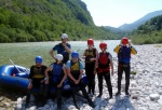 RAFTING V JULSKÝCH ALPÁCH KVĚTEN 2011, Tenhle výběr řek se opravdu povedl. Když na něj vyrazíte je potřeba mít trochu štěstí na vodu. Moc dobrá parta - to se dá jet cokoliv za jakýkoliv vody. - fotografie 72