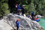 RAFTING V JULSKÝCH ALPÁCH KVĚTEN 2011, Tenhle výběr řek se opravdu povedl. Když na něj vyrazíte je potřeba mít trochu štěstí na vodu. Moc dobrá parta - to se dá jet cokoliv za jakýkoliv vody. - fotografie 91