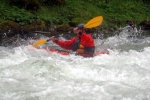 KAJAK KEMP SALZA 2011, Parádní parta, rostoucí voda a taky výkony účastníků. Myslím že to byl skvělej kemp. Všechny zdraví Venca a Sandál - fotografie 121