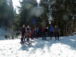 Základní kurz skialpinismu 16.-18.3.2012, Parádní jarní počásko, tvrdý firn a čistě chlapská parta. K tomu vyvrcholení na Sněžce a bezva náladička. Prostě se to vydařilo. - fotografie 12