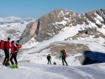 DACHSTEIN VRCHOL NA SKIALPECH 2012, Mooc dobrá parta si to s Hanzem úžívala za skvělého počasí a báječné nálady. Kdou kounkne na fotky pochopí, že není moc co dodat. - fotografie 21