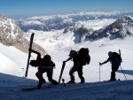 DACHSTEIN VRCHOL NA SKIALPECH 2012, Mooc dobrá parta si to s Hanzem úžívala za skvělého počasí a báječné nálady. Kdou kounkne na fotky pochopí, že není moc co dodat. - fotografie 49