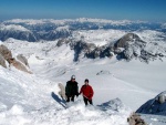 DACHSTEIN VRCHOL NA SKIALPECH 2012, Mooc dobrá parta si to s Hanzem úžívala za skvělého počasí a báječné nálady. Kdou kounkne na fotky pochopí, že není moc co dodat. - fotografie 56