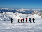 DACHSTEIN VRCHOL NA SKIALPECH 2012, Mooc dobrá parta si to s Hanzem úžívala za skvělého počasí a báječné nálady. Kdou kounkne na fotky pochopí, že není moc co dodat. - fotografie 73