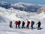 DACHSTEIN VRCHOL NA SKIALPECH 2012, Mooc dobrá parta si to s Hanzem úžívala za skvělého počasí a báječné nálady. Kdou kounkne na fotky pochopí, že není moc co dodat. - fotografie 74