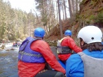 RAFTING NA JIZEŘE duben 2012, Příjemná voda, slunce i mraky, pohoda na lodích a raftech, usměvaví mladí a krásní lidé v posádkách. Díky Krakonoši - fotografie 2