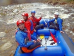 RAFTING NA JIZEŘE duben 2012, Příjemná voda, slunce i mraky, pohoda na lodích a raftech, usměvaví mladí a krásní lidé v posádkách. Díky Krakonoši - fotografie 20