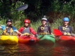 KAJAKOVÁ ŠKOLA HORNÍ JIZERA, Perfektní a pohodový tým padlerů :-) Škoda že nevyšla předpověd ohledně deště a tak jsme jen hoblovali Kamenici a Jizeru a pilovali techniku. Nezbývá mi než všechny účastníky pochválit. Mára - fotografie 23
