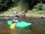 KAJAKOVÁ ŠKOLA HORNÍ JIZERA, Perfektní a pohodový tým padlerů :-) Škoda že nevyšla předpověd ohledně deště a tak jsme jen hoblovali Kamenici a Jizeru a pilovali techniku. Nezbývá mi než všechny účastníky pochválit. Mára - fotografie 35