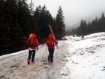Skialpinistický přechod Krkonoš, Těsně po Novém roce jsme se vydali na přechod Krkonoš z Dolních Míseček až do Janských Lázní. Počasí úkázalo svoji drsnější tvář, přesto v týmu vládla naprostá pohoda. Večer ve finské kádi také neměl - fotografie 36