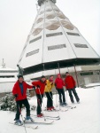 Skialpinistický přechod Krkonoš, Těsně po Novém roce jsme se vydali na přechod Krkonoš z Dolních Míseček až do Janských Lázní. Počasí úkázalo svoji drsnější tvář, přesto v týmu vládla naprostá pohoda. Večer ve finské kádi také neměl - fotografie 56