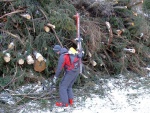 SKIARENÁ RIEDINGTAL LEDEN 2013, Tradiční skupina vedená Alešem se letos opět rozrostla, ale i tak jsme si to báječně užili, všichni. Rozdělili jsme se na 2 party: první parta honících psů s Márou a druhá blondýny s Hanzem. Prostě bá - fotografie 41
