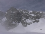 DACHSTEIN SKIALP - PRO OPRAVDOV� D�MY, Po�as� stra�ilo a vypadalo, �e nebude nic moc, ale nakonec jsme si to mysl�m v�ichni dost u�ili, v�etn� ochotn�ho Richarda (jeden z nejlep��ch chata�� co zn�m). - fotografie 37