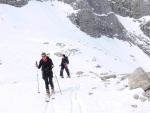 DACHSTEIN SKIALP - PRO OPRAVDOV� D�MY, Po�as� stra�ilo a vypadalo, �e nebude nic moc, ale nakonec jsme si to mysl�m v�ichni dost u�ili, v�etn� ochotn�ho Richarda (jeden z nejlep��ch chata�� co zn�m). - fotografie 41
