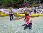 Rafting Soča na yukonech s možností kanyoningu, Nádherné počasí, příjemná voda a ještě lepší partička, co víc k tomu dodat? Zkuste to taky.... - fotografie 62