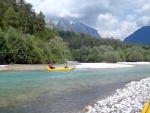 Rafting Soča na yukonech s možností kanyoningu, Nádherné počasí, příjemná voda a ještě lepší partička, co víc k tomu dodat? Zkuste to taky.... - fotografie 94