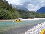 Rafting Soča na yukonech s možností kanyoningu, Nádherné počasí, příjemná voda a ještě lepší partička, co víc k tomu dodat? Zkuste to taky.... - fotografie 95