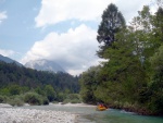 Rafting Soča na yukonech s možností kanyoningu, Nádherné počasí, příjemná voda a ještě lepší partička, co víc k tomu dodat? Zkuste to taky.... - fotografie 96