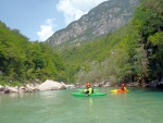 Rafting Soča na yukonech s možností kanyoningu, Nádherné počasí, příjemná voda a ještě lepší partička, co víc k tomu dodat? Zkuste to taky.... - fotografie 107