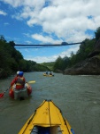 VODÁCKÁ EXPEDICE NA PANENSKÉ ŘEKY ALBÁNIE 2014, Průzračné řeky, některé šťavnaté po deštíku, alchymie s počasím abychom měli slunce, balkánské dobroty a oslí transport k řece... na tuhle expedici si každý z účastníků rád vzpomene i po letech. - fotografie 43
