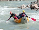 VODÁCKÁ EXPEDICE PANENSKÉ ŘEKY ALBÁNIE 2015, Po chladnějším začátku vyšlo počasí parádně a voda luxusní. A partička na vodě fungovala báječně... - fotografie 16