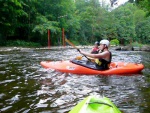 Kajaková škola Jizera - základní kurz, Přes samé pádlování, ani nebyl čas na focení. Progres byl ovšem markantní a i za této příjemné vody kolem 5,5 m3 to bylo moc fajn. - fotografie 1