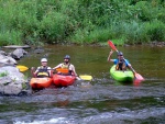Kajaková škola Jizera - základní kurz, Přes samé pádlování, ani nebyl čas na focení. Progres byl ovšem markantní a i za této příjemné vody kolem 5,5 m3 to bylo moc fajn. - fotografie 14