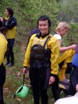 Rafting v Totes Gebirge, Lehčí raftingová akce na dvou hezkých řekách. Po sobotním sluníčky sice zapršelo, ale větší voda na Steyru byla všemi jednoznačně přivítána... - fotografie 40
